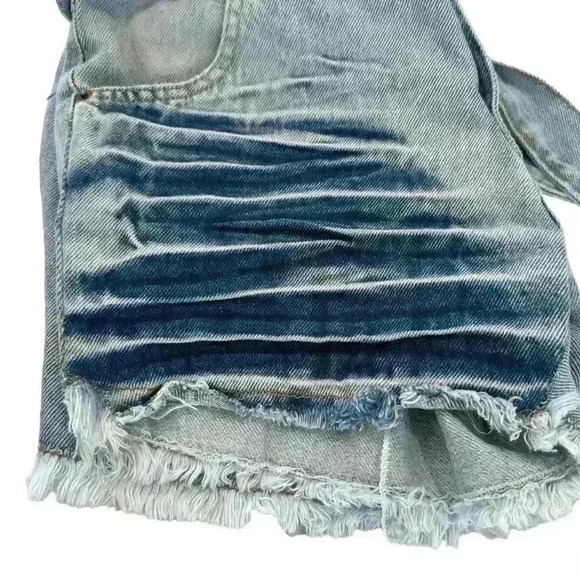 MC 1975 NWOT HIGH-WAIST Denim Belted Paper Bag Style Shorts Size 40/8 - Picture 4 of 8